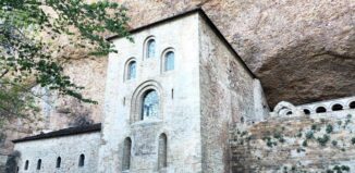 visita al Monasterio San Juan de la peña